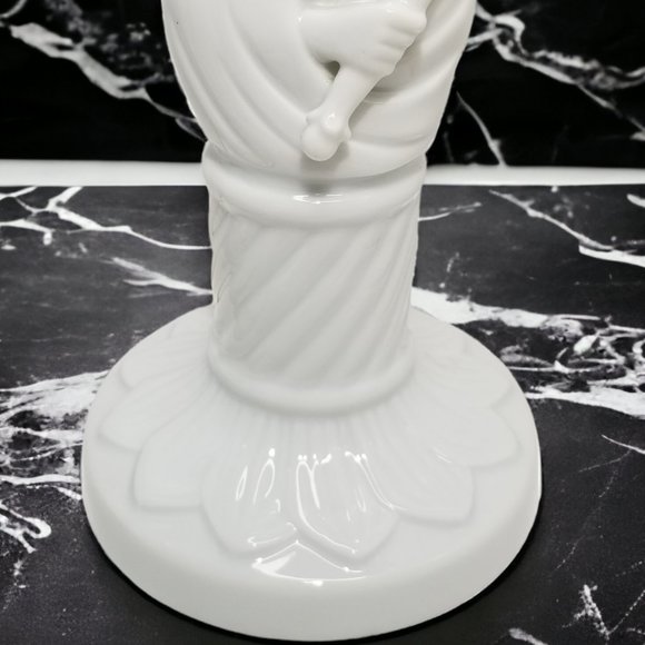 King & Queen Tappered Candle Holder Swiss Set Colum Sculpture White Porcelain - Picture 8 of 14